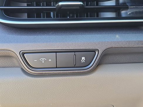 New 2026 Kia Carnival EX FWD image 28