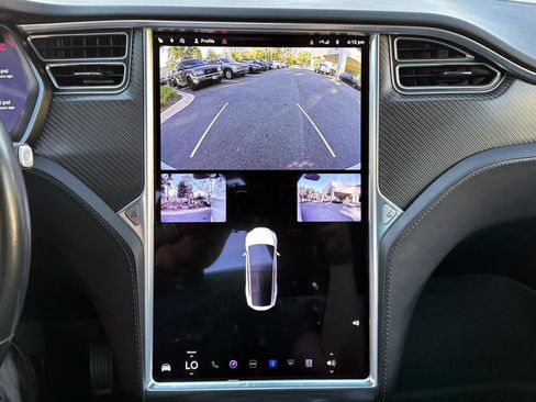 Used 2017 Tesla Model X 75D image 21