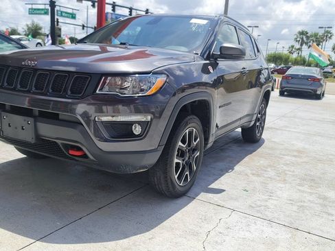 Used 2019 Jeep Compass Trailhawk w/ Cold Weather Group AWD/4WD image 8