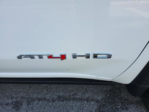 New 2026 GMC Sierra 2500 AT4 w/ AT4 Premium Plus Package image 10