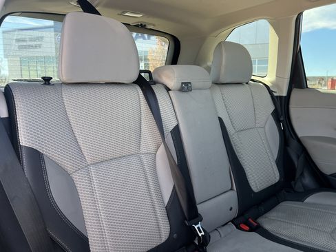 Used 2022 Subaru Forester Premium image 16