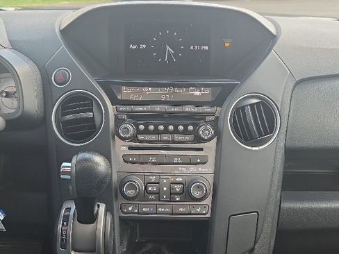 Used 2013 Honda Pilot Touring image 30