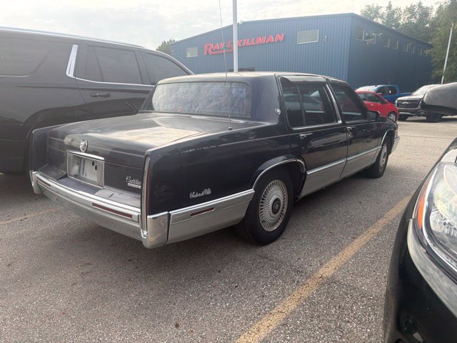 Used 1993 Cadillac De Ville Sedan FWD image 5