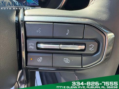 Used 2025 GMC Canyon AT4 w/ AT4 Premium Package AWD/4WD image 19