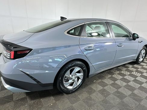Certified 2026 Hyundai Sonata SE FWD image 4