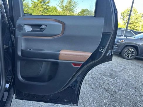 Used 2023 Ford Bronco Sport Outer Banks w/ Tech Package AWD/4WD image 23