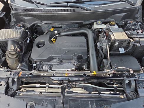 Used 2024 Chevrolet Equinox LT image 35