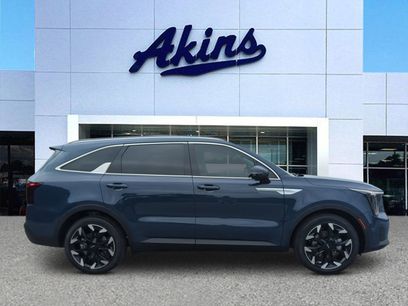 Used 2025 Kia Sorento SX