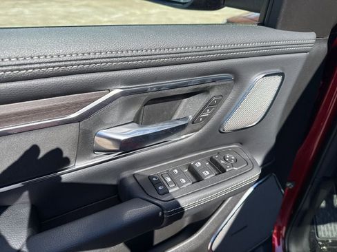 New 2026 RAM 1500 Laramie AWD/4WD image 21