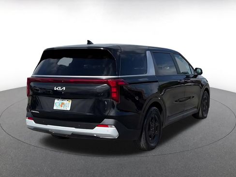 Used 2026 Kia Carnival FWD image 14