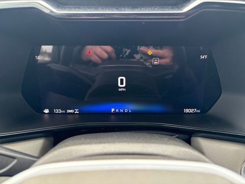 Used 2024 Chevrolet Colorado ZR2 AWD/4WD image 15