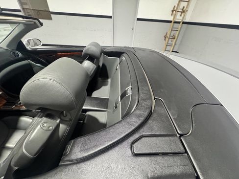 Used 2003 Mercedes-Benz SL 500 image 32