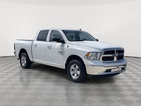 Used 2022 RAM 1500 Classic SLT w/ Electronics Group AWD/4WD image 5