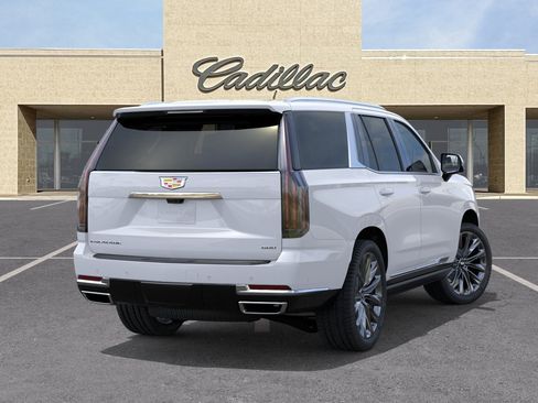 New 2026 Cadillac Escalade Luxury w/ LPO, Radiant Package AWD/4WD image 4