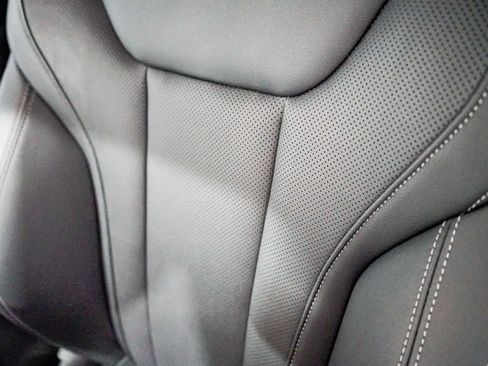 Used 2024 BMW X3 sDrive30i w/ Convenience Package image 25