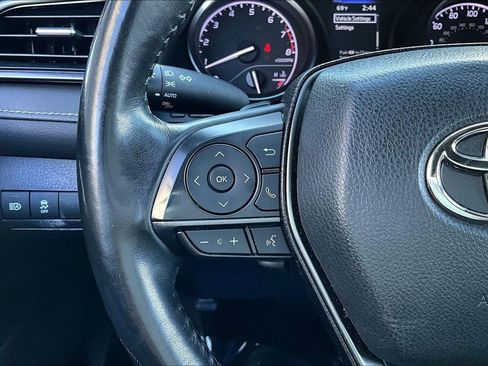 Used 2023 Toyota Camry SE image 17