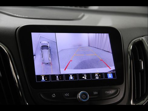 Certified 2024 Chevrolet Equinox RS w/ RS Leather Package AWD/4WD image 12
