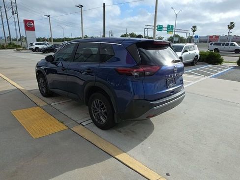 Used 2023 Nissan Rogue S AWD/4WD image 6