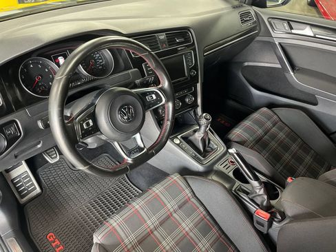 Used 2017 Volkswagen GTI 4-Door FWD image 36