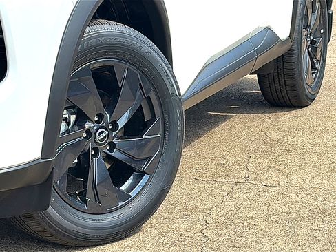 New 2026 Nissan Rogue SV w/ Cold Weather Package image 3