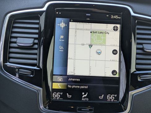 Used 2018 Volvo XC90 T6 Momentum w/ Convenience Package image 22