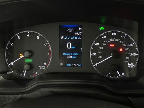 Used 2024 Toyota Corolla Cross SE image 20