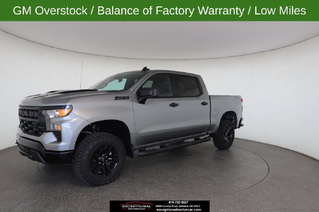 Used 2026 Chevrolet Silverado 1500 Custom Trail Boss w/ Dark Appearance Package AWD/4WD image 3