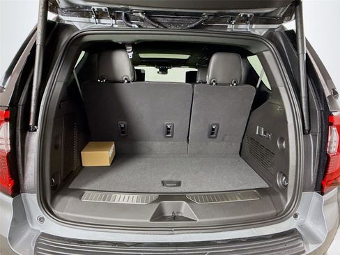 New 2026 GMC Yukon AT4 Ultimate AWD/4WD image 21