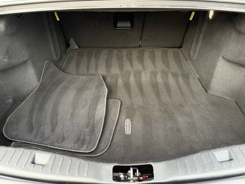 Used 2019 Lincoln MKZ Reserve image 17