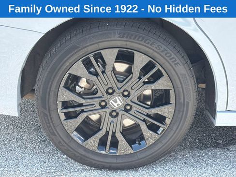 Used 2025 Honda Odyssey Sport-L image 16