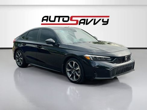 Used 2025 Honda Civic Sport Touring image 1