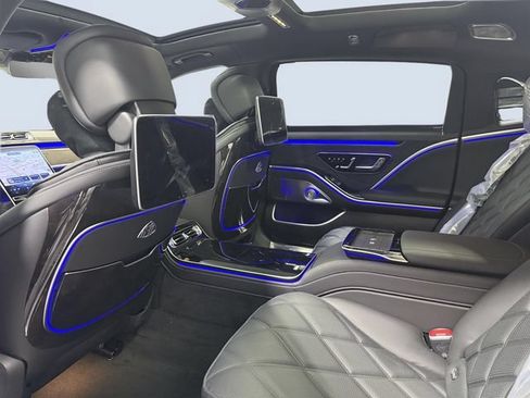 New 2026 Mercedes-Benz Maybach S 680 4MATIC image 7