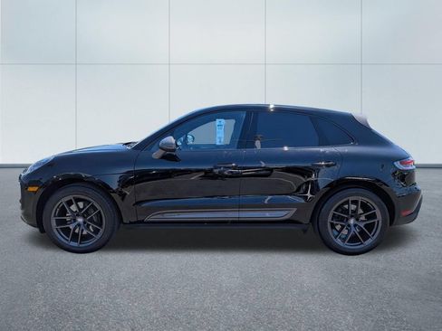 Used 2023 Porsche Macan Turbo AWD/4WD image 3