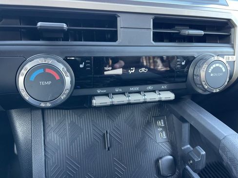 Used 2025 Toyota Tacoma SR5 image 12