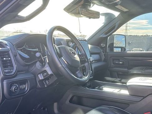 Used 2024 RAM 3500 Limited image 10