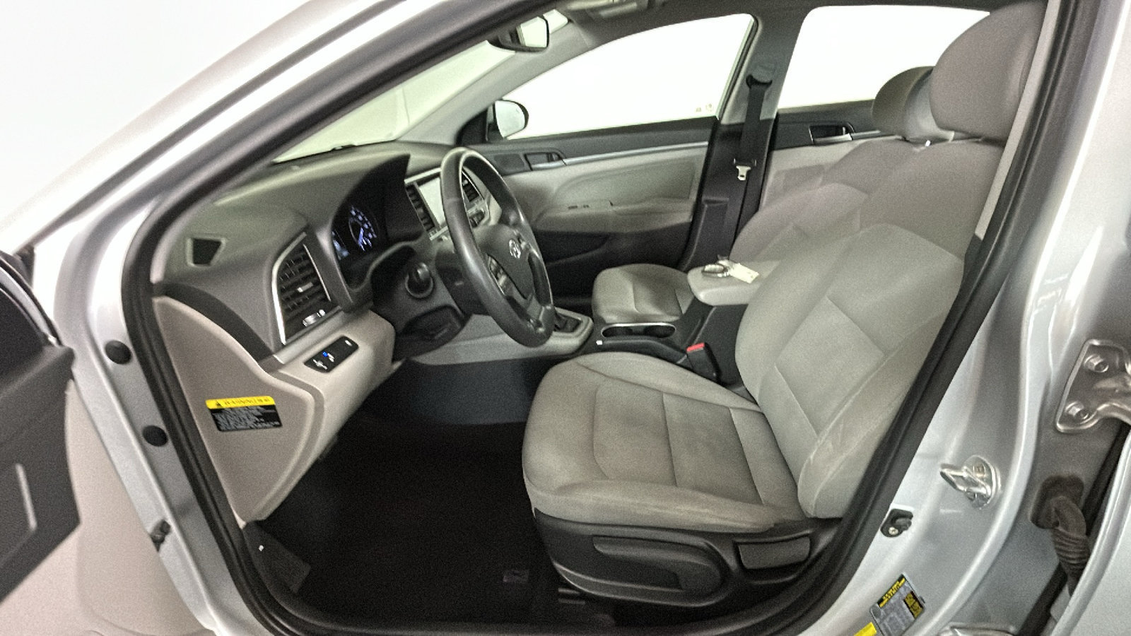 Used 2018 Hyundai Elantra Value Edition w/ Cargo Package FWD image 14