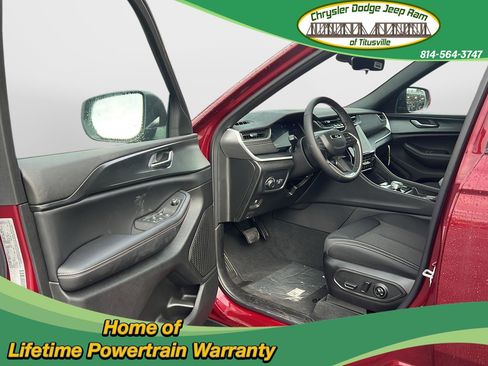 New 2025 Jeep Grand Cherokee L Laredo w/ Luxury Tech Group I image 15