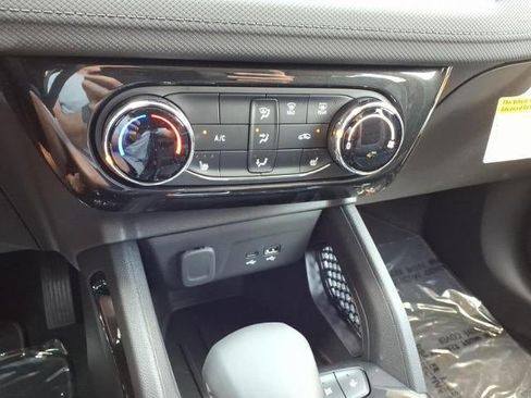 New 2026 Chevrolet TrailBlazer LT FWD image 13