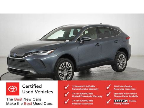 Certified 2022 Toyota Venza XLE image 5