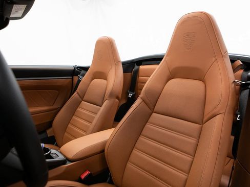 New 2026 Porsche 911 Carrera image 5