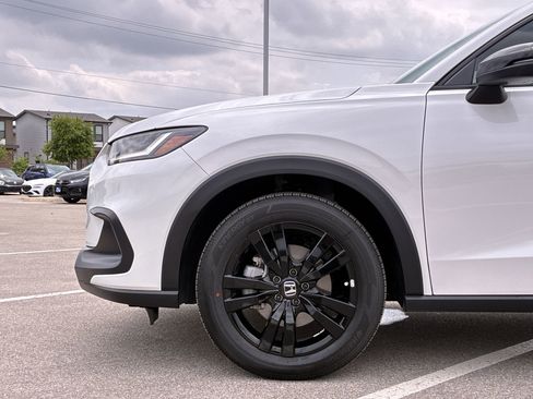 Certified 2026 Honda HR-V Sport image 14