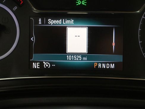 Used 2016 Buick Regal Premium w/ Driver Confidence Package #1 image 17