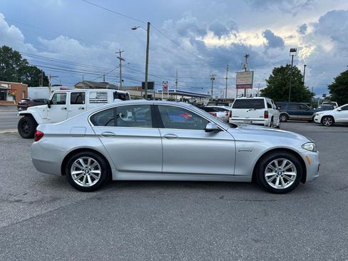 Used 2015 BMW 528i xDrive Sedan AWD/4WD image 4