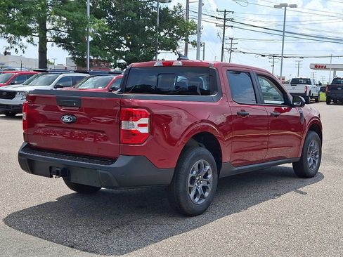New 2026 Ford Maverick XLT w/ XLT Luxury Package FWD image 6