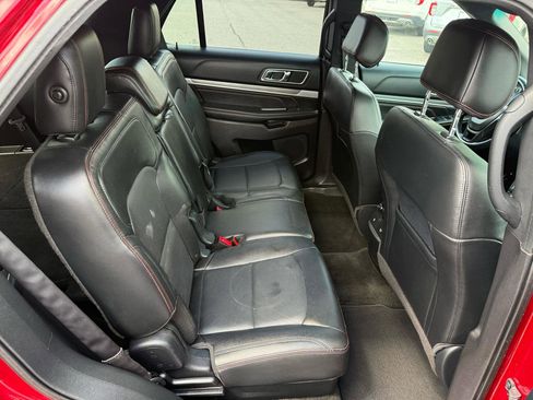 Used 2016 Ford Explorer Sport w/ Equipment Group 401A image 19