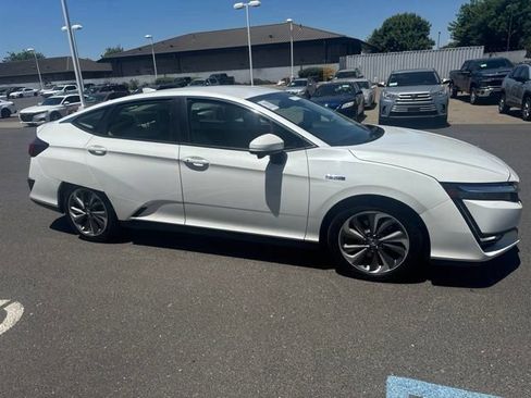 Used 2019 Honda Clarity Plug-In Hybrid image 5