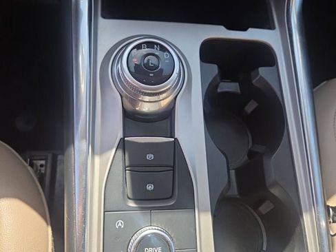 Used 2021 Ford Explorer Limited AWD/4WD image 21