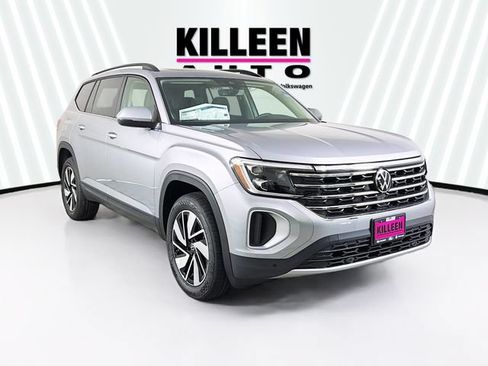 New 2026 Volkswagen Atlas SE FWD image 1