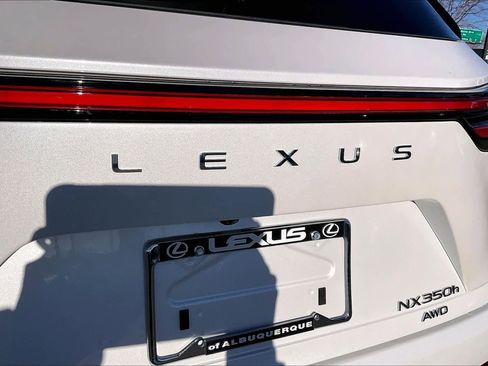 Used 2025 Lexus NX 300h AWD w/ Luxury Package image 30