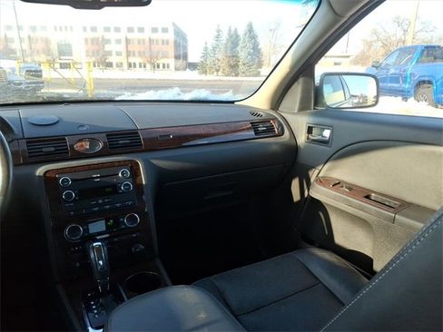 Used 2009 Ford Taurus Limited image 13